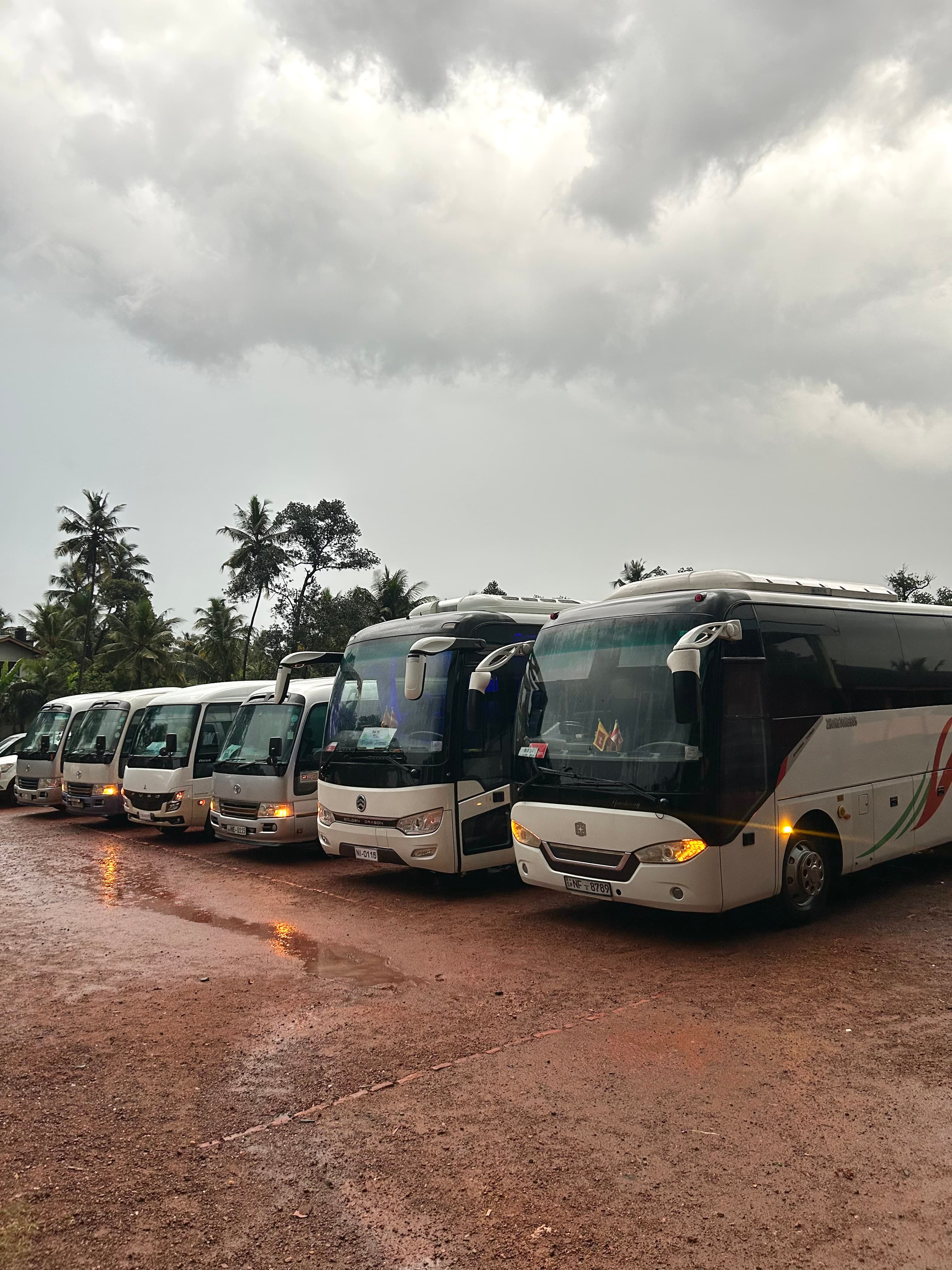 UD Travels - Luxury Transport